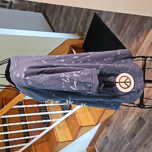 👚LOVE ☮️ & LAZY DAYS CROPPED T SHIRT👚 - Picture 5 of 9